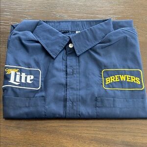 Men’s Brewers and Miller Lite collab button down NWT